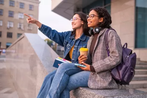 Prêt étudiant : que faut-il savoir avant d’emprunter ?