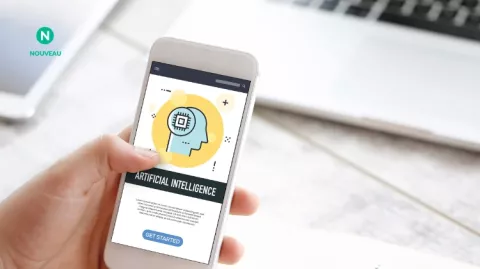 Un téléphone se connecte à une application d'intelligence artificielle