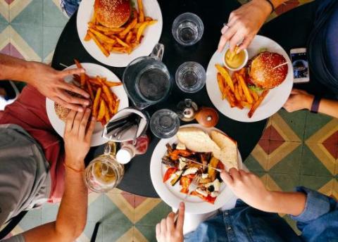 Étudiants : le repas à 1 € s'applique à tous les précaires jusqu'à Noël