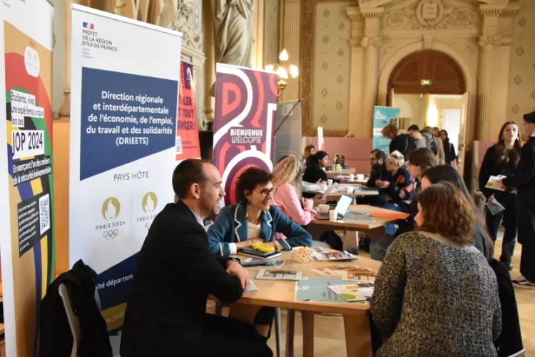 Un forum est organisé à Quartier Jeunes par le CIDJ